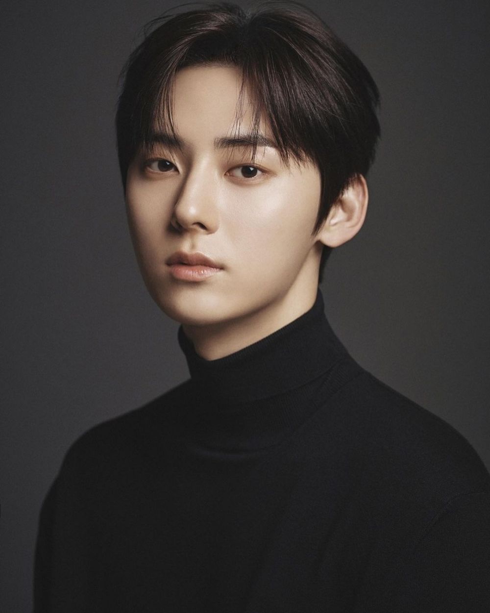 Spesial MC di MBC 2023, Ini Profil & Fakta Hwang Minhyun