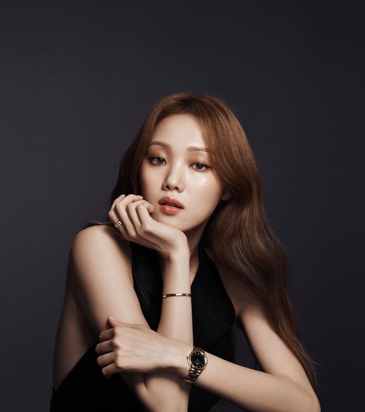 Debut Solo Buat Penasaran, Ini Profil & Fakta Lee Sung Kyung