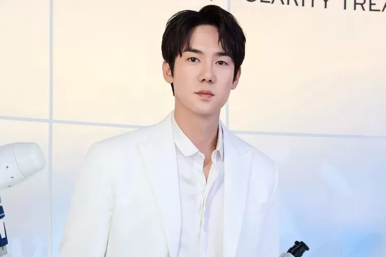 Aktor ‘Spesialis Dokter’, Ini Profil dan Fakta Yoo Yeon Seok